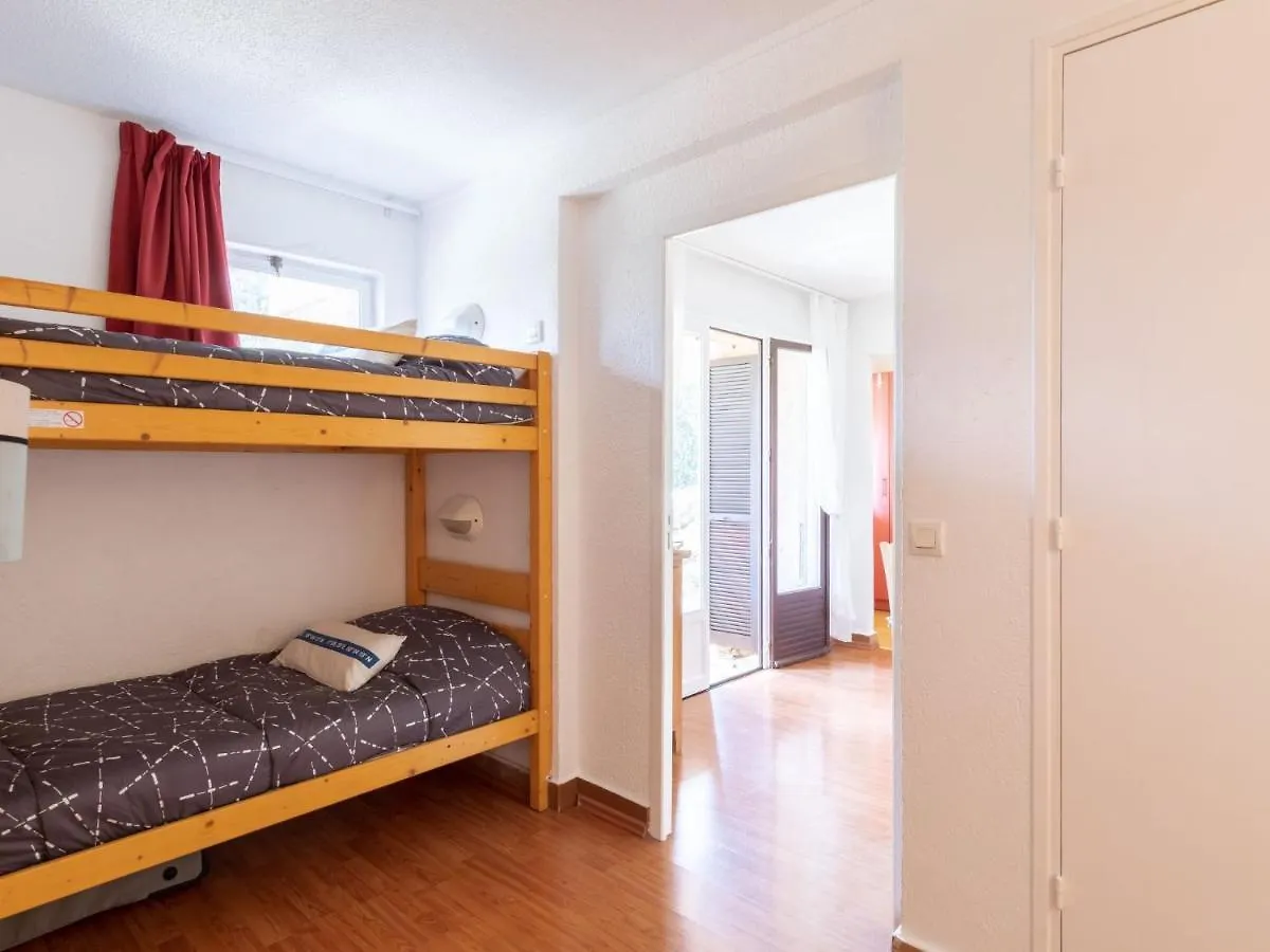 Apartment Residence Les Jardins D'Azur-5 By Interhome Saint-Raphael  0*, Saint-Raphael (Var)